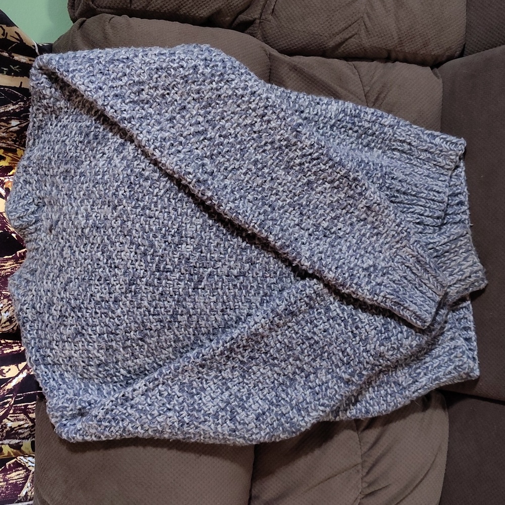 Men's Handmade Knit Sweater Grey & White